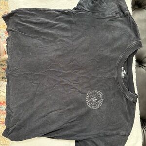 Hollister Men's Charcoal Tee